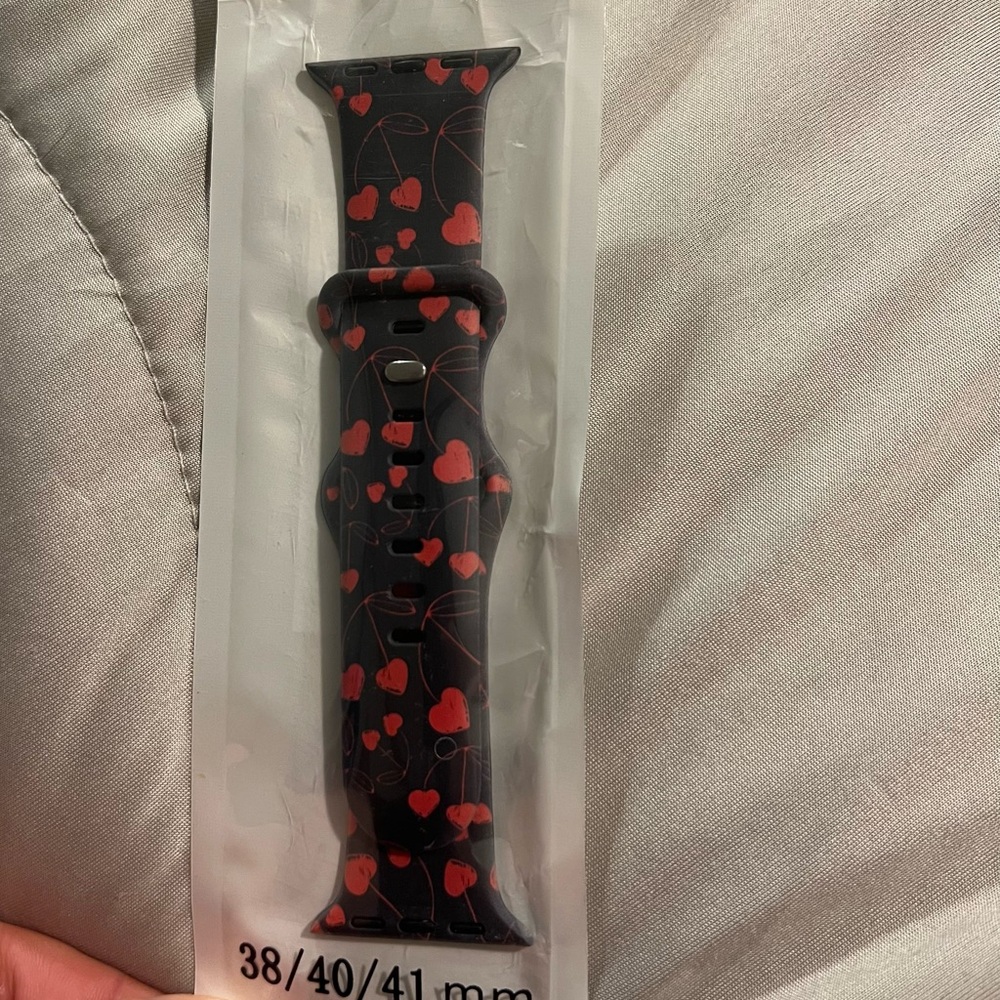 ❗️BOGO❗️ Black and Red Heart Pattern Apple Watch band(38/40/41mm)